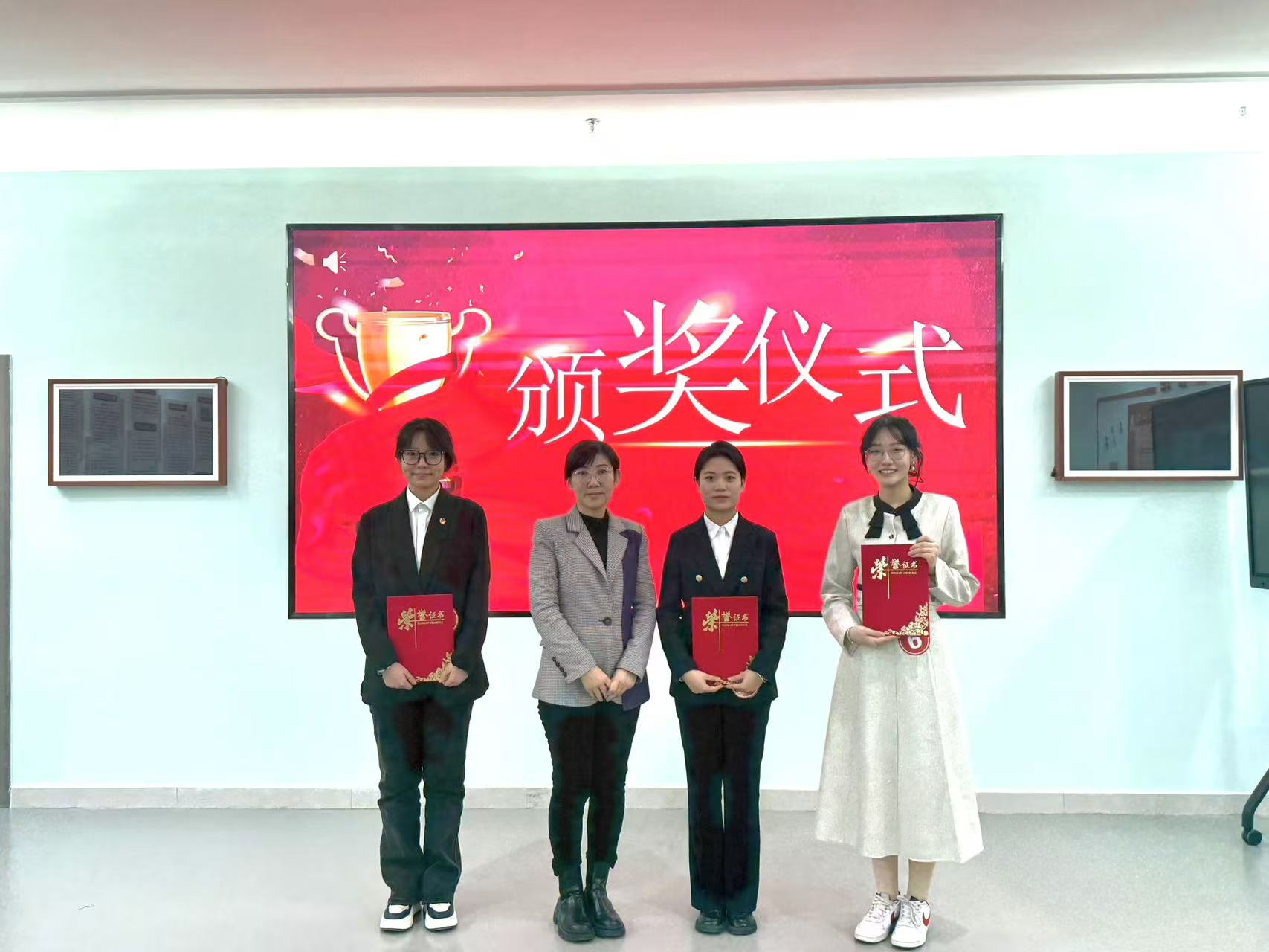 图片8.png